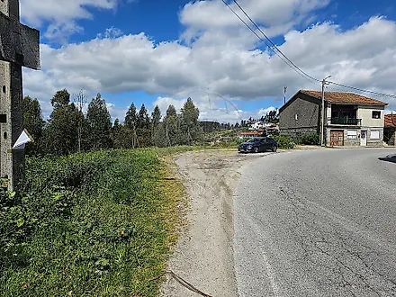 image-Lvj1ejpvSVX-0