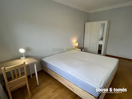 image-14FJIoZYbJ8-0