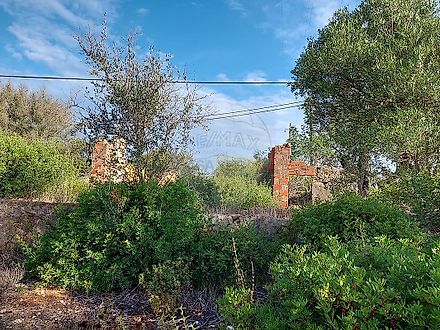 Land for sale in Albufeira, Portugal — €220,000