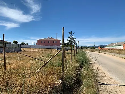 image-Ci5uAuwxamk-0