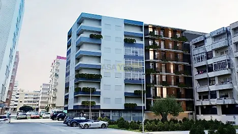 image-DLRa46J8IIJ-0