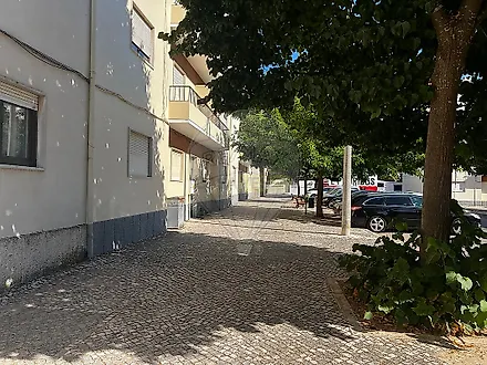 image-GJq4czyVqQI-0