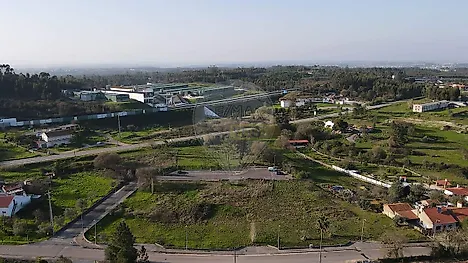 image-KTlvypALMUy-0