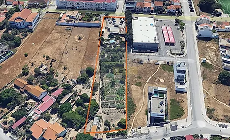 Land for sale in Barreiro, Portugal — €650,000