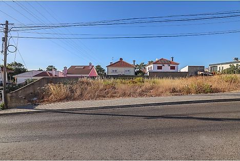 Land for sale in Almada, Portugal — €149,000