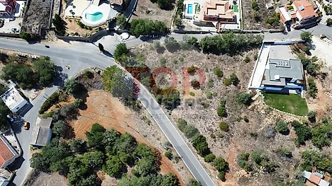 Land for sale in Loulé, Portugal — €130,000