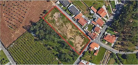 Land for sale in Santa Maria da Feira, Portugal — €130,000