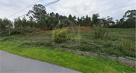Land for sale in Oliveira de Azeméis, Portugal — €229,200