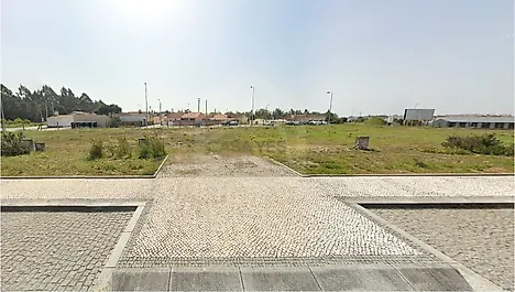 Land for sale in Ovar, Portugal — €131,892