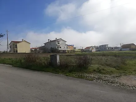 Land for sale in Caldas da Rainha, Portugal — €99,000