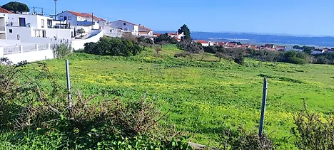 Land for sale in Caldas da Rainha, Portugal — €365,000