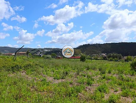 Land for sale in Vila Nova de Famalicão, Portugal — €140,000