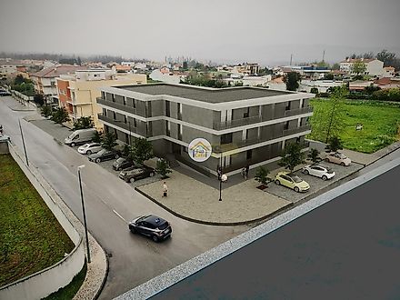 image-ELW95zWQNIs-0
