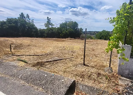 image-7EdLRSjDJps-0