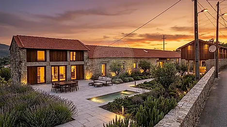 image-BkQVp064NTY-0