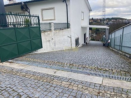 image-4SqcMyxynpv-0