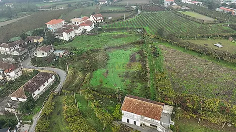 Land for sale in Felgueiras, Portugal — €68,000