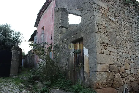 image-EsL8c5je4KP-0