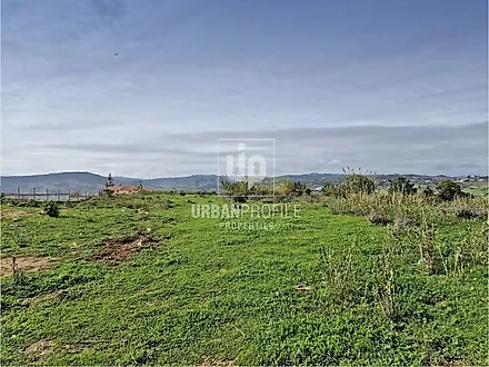 Land for sale in Vila Franca de Xira, Portugal — €210,000
