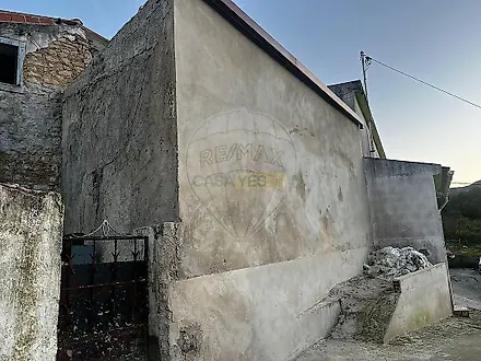 image-5FEhsxXzidE-0