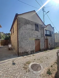 image-6kdXGrCV15M-0