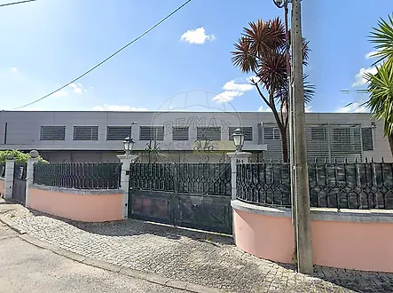 image-JV2jTgKsp5g-0