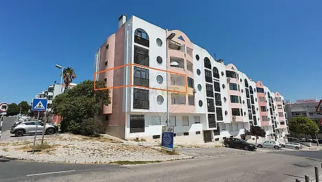 image-6xHqkASlnvN-0