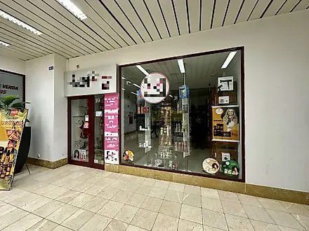 image-63xEskTHZa9-0