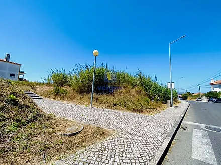 Land for sale in Caldas da Rainha, Portugal — €60,000