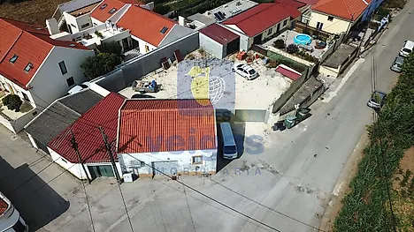 image-IxPV9ePEvoI-0