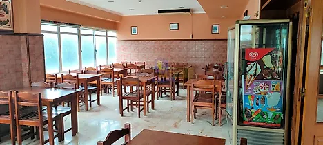 image-CNSWnD0C5lx-0