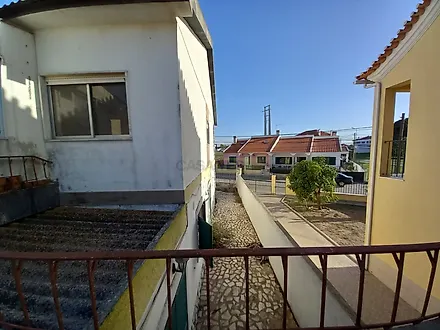 image-IWV2frdmN8m-0