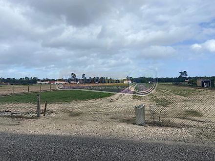 Land for sale in Salvaterra de Magos, Portugal — €98,000