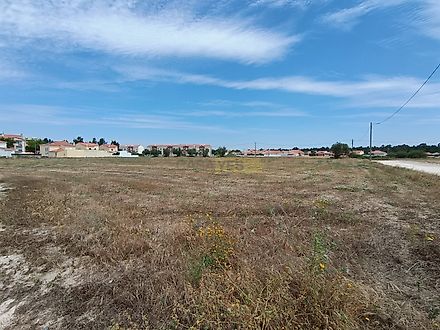 Land for sale in Benavente, Portugal — €850,000