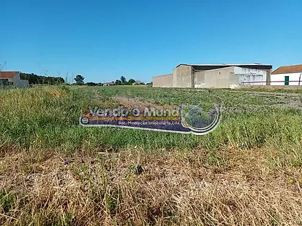 Land for sale in Salvaterra de Magos, Portugal — €66,150