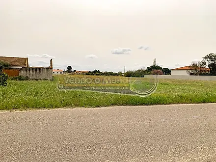 Land for sale in Salvaterra de Magos, Portugal — €350,000