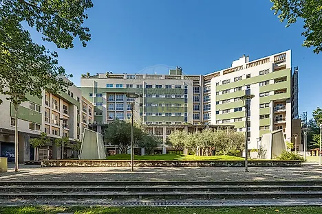 image-CQMHiSRklnk-0