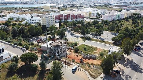 Terreno em Lagoa (Algarve)