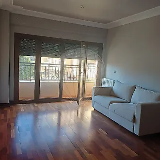 image-7zkpmLjSIew-0