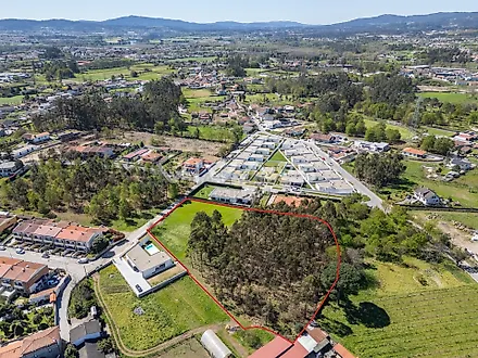 Land for sale in Vila Verde, Portugal — €310,000
