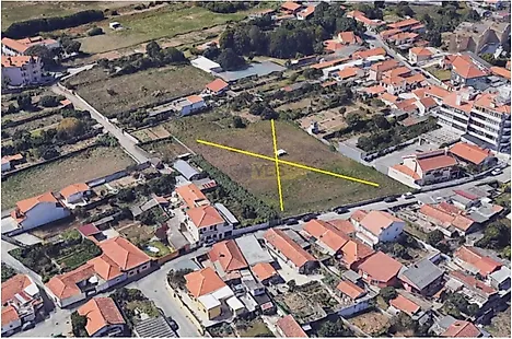 Land for sale in Vila Nova de Gaia, Portugal — €400,000
