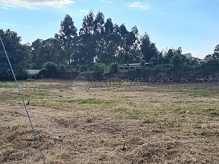 Land for sale in Vila Nova de Gaia, Portugal — €295,000