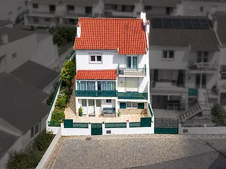 image-GBInMvUhOxo-0