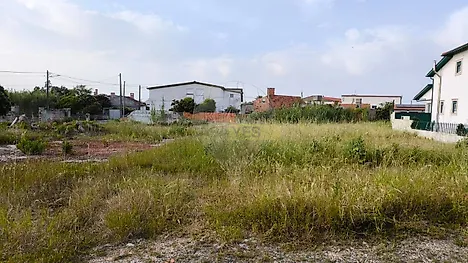 Land for sale in Marinha Grande, Portugal — €200,000