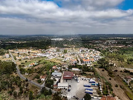 image-9ctaMQIpisO-0
