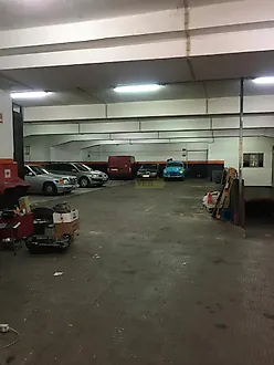 image-L358ABl1k3J-0