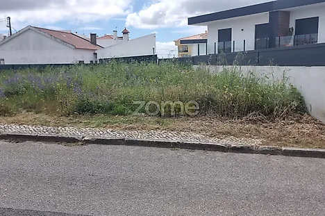 Land for sale in Sintra, Portugal — €188,000