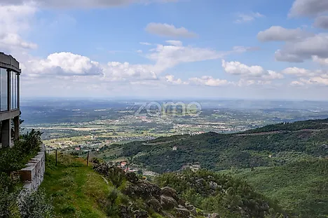 image-EyhstkOvsTl-0