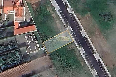 Land for sale in Ribeira Grande, Portugal — €110,000