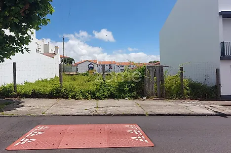 Land for sale in Ponta Delgada, Portugal — €130,000